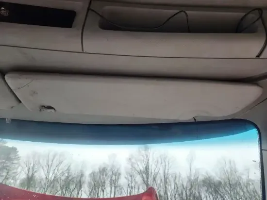 Picture of (Used) 2015 Kenworth T880, SUN VISOR