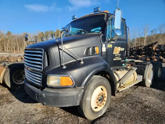 Picture of 2000-sterling-a9513-truck-tractor