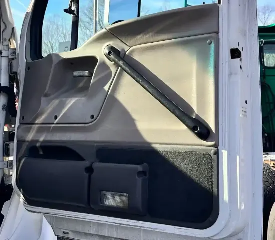 Picture of (Used) 2005 Sterling A9500, INTERIOR DOOR PANEL