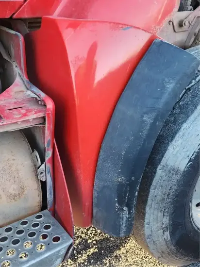 Picture of (Used) 2015 Kenworth T880, FENDER EXTENSION