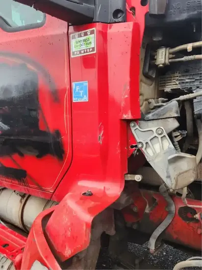 Picture of (Used) 2015 Kenworth T880, COWL