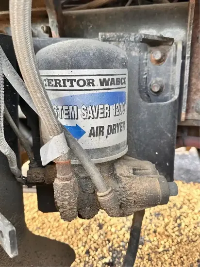 Picture of (Used) 2004 Sterling A9500, AIR DRYER