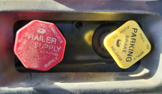 Picture of (Used) 2000 Sterling A9513, MISCELLANEOUS DASH SWITCHES