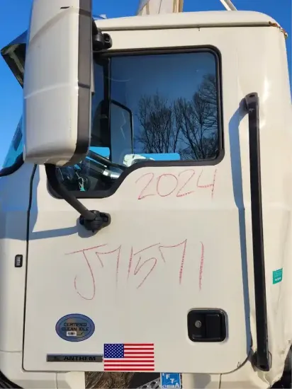 Picture of (Used) 2024 Mack Anthem, DOOR