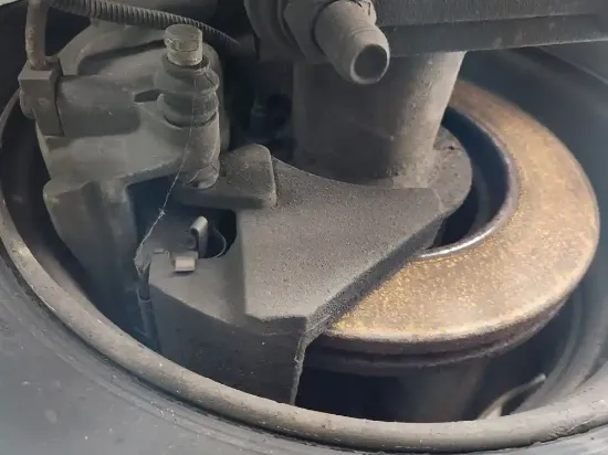 Picture of (Used) 2009 Chevrolet C5500, DIFFERENTIAL HUBS