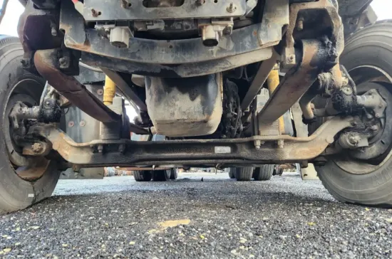 Picture of (Used) 1999 Sterling A9513, FRONT AXLE BEAM