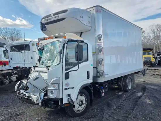 Picture of 2024-isuzu-nrr-truck-delivery