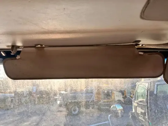 Picture of (Used) 2003 Sterling A9500, SUN VISOR