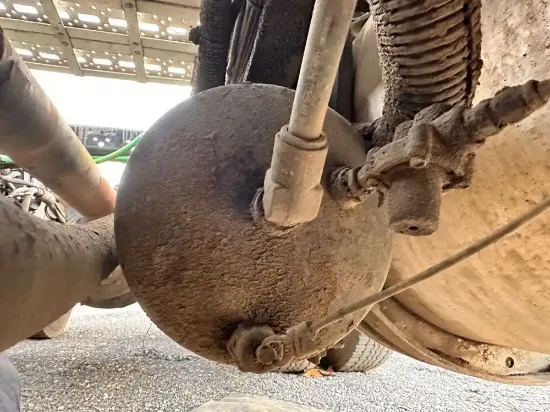 Picture of (Used) 2003 Sterling A9500, AIR TANK