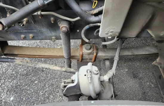 Picture of (Used) 2015 Hino 268, FRONT LEAF SPRINGS