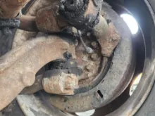 Picture of (Used) 2000 Ford F-750, FRONT SPINDLE/KNUCKLE- 