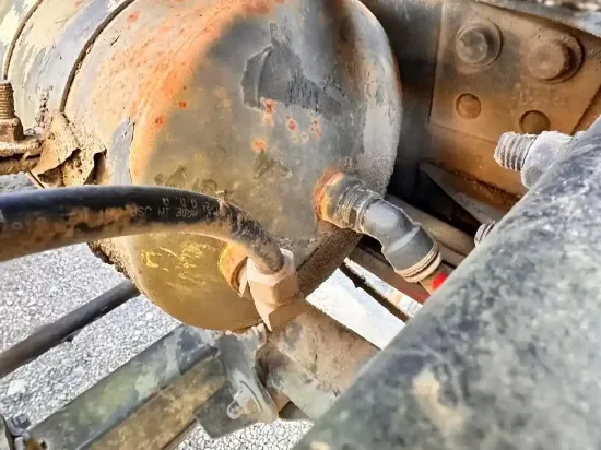 Picture of (Used) 2004 Sterling L9500, AIR TANK