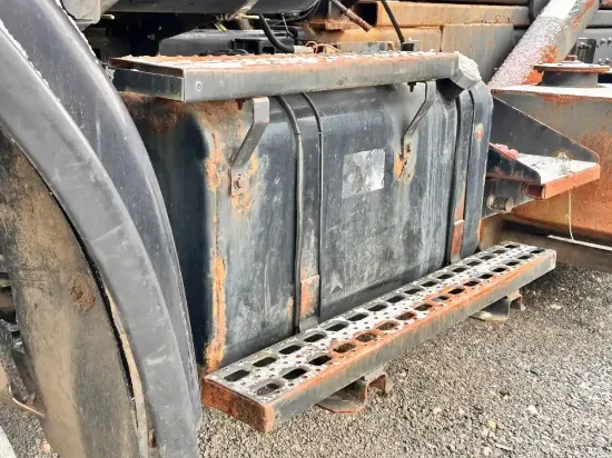 Picture of (Used) 2004 Sterling L9500, FUEL TANK