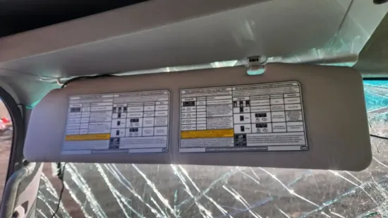 Picture of (Used) 2024 Isuzu NRR, SUN VISOR