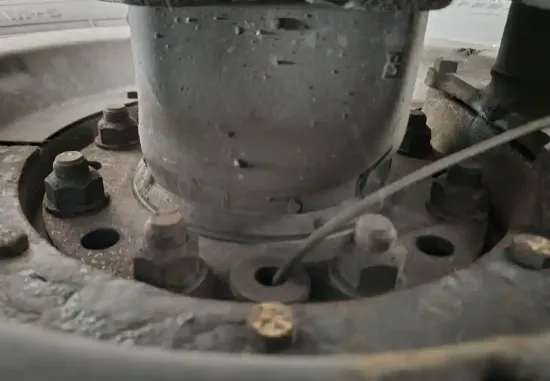 Picture of (Used) 2015 Hino 268, DIFFERENTIAL HUBS