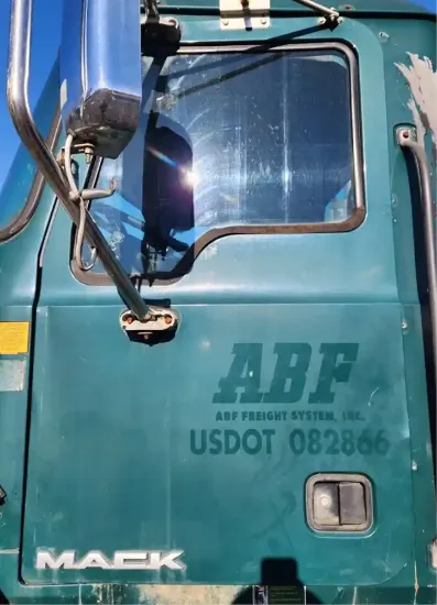Picture of (Used) 2009 Mack CXU612, DOOR