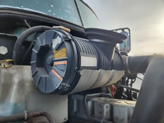 Picture of (Used) 2009 Mack CXU612, AIR CLEANER