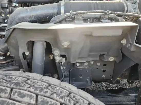 Picture of (Used) 2024 Isuzu NRR, INNER FENDER