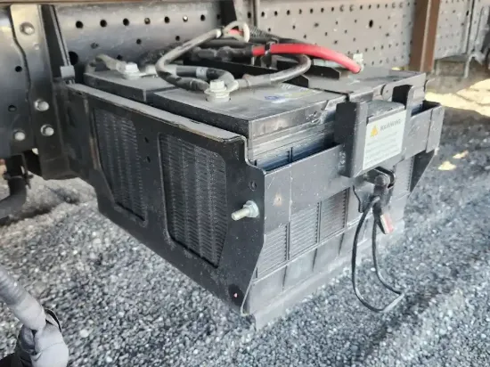 Picture of (Used) 2024 Isuzu NRR, BATTERY BOX