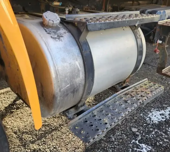 Picture of (Used) 2010 International 4400, FUEL TANK