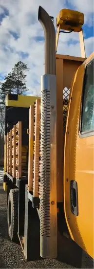 Picture of (Used) 2010 International 4400, MUFFLER