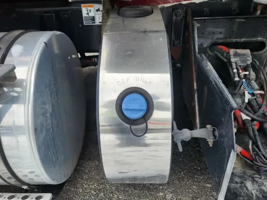Picture of (Used) 2017 Kenworth T370, DEF TANK