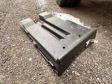 Picture of (Used) 2009 Volvo VHD, BATTERY BOX COVER