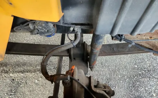 Picture of (Used) 2010 International 4400, FRONT LEAF SPRINGS