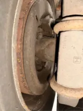 Picture of (Used) 2009 Volvo VHD, A9500, FRONT DIFFERENTIAL HUBS