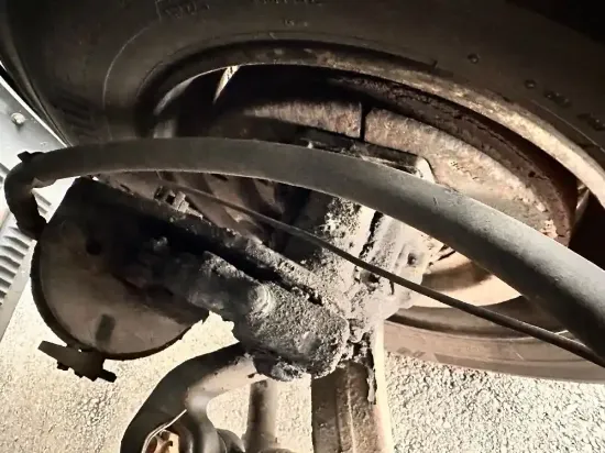 Picture of (Used) 2009 Volvo VHD, FRONT SPINDLE/KNUCKLE