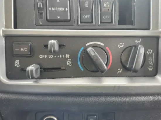 Picture of (Used) 2015 Hino 268, TEMPERATURE CONTROL ASSEMBLY