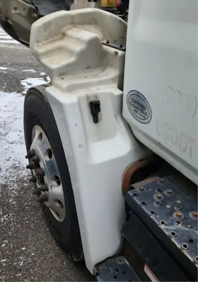 Picture of (Used) 2015 Hino 268, FENDER EXTENSION