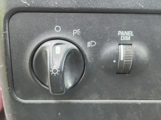 Picture of (Used) 2000 Ford F-750, MISCELLANEOUS DASH SWITCHES
