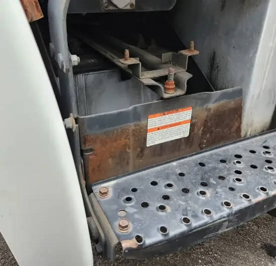 Picture of (Used) 2015 Hino 268, BATTERY BOX