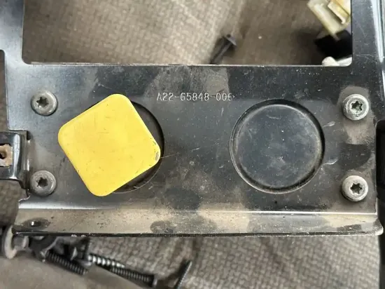 Picture of (Used) 2004 Sterling L9500, MISCELLANEOUS DASH SWITCHES
