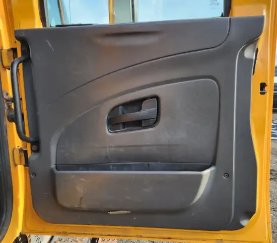 Picture of (Used) 2010 International 4400, INTERIOR DOOR PANEL