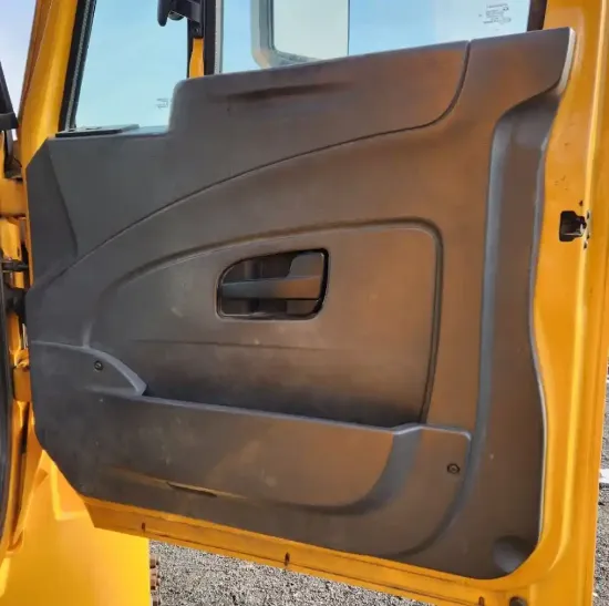 Picture of (Used) 2010 International 4400, INTERIOR DOOR PANEL