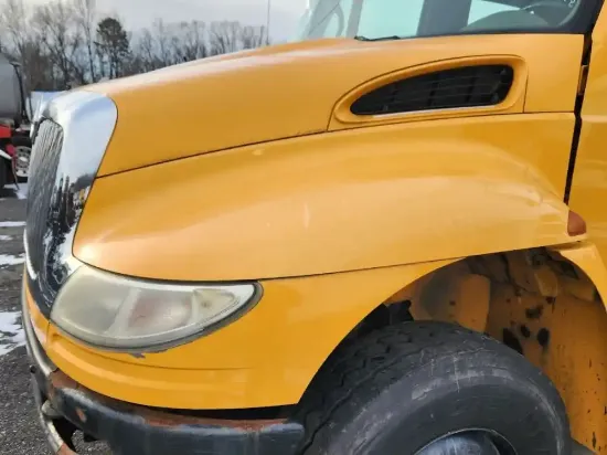 Picture of (Used) 2010 International 4400, HOOD ASSEMBLY