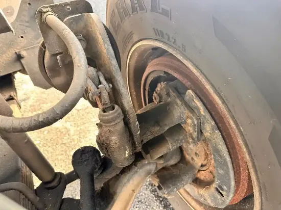 Picture of (Used) 1997 Chevrolet C7500, FRONT SPINDLE/KNUCKLE