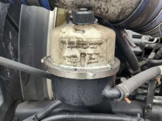 Picture of (Used) 2017 Kenworth T370, POWER STEERING RESERVOIR
