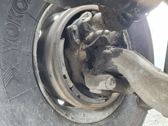 Picture of (Used) 2017 Western Star 4700, FRONT SPINDLE/KNUCKLE