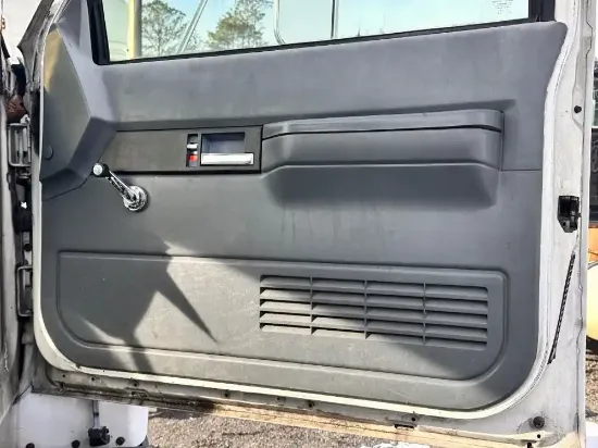Picture of (Used) 1997 Chevrolet C7500, INTERIOR DOOR PANEL