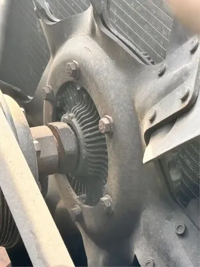 Picture of (Used) 1997 Chevrolet C7500, FAN CLUTCH