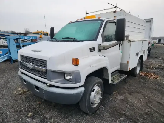 Picture of 2005-chevrolet-c4500-truck-delivery