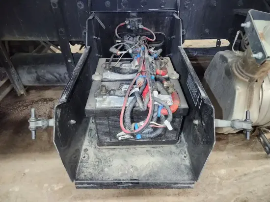 Picture of (Used) 2021 Kenworth T370, BATTERY BOX