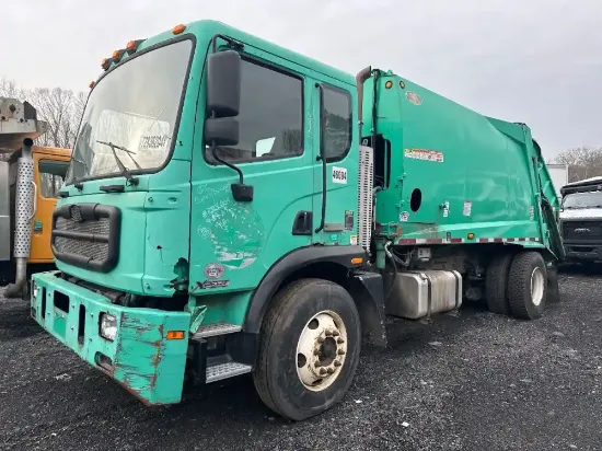 Picture of 2015-autocar-xpert