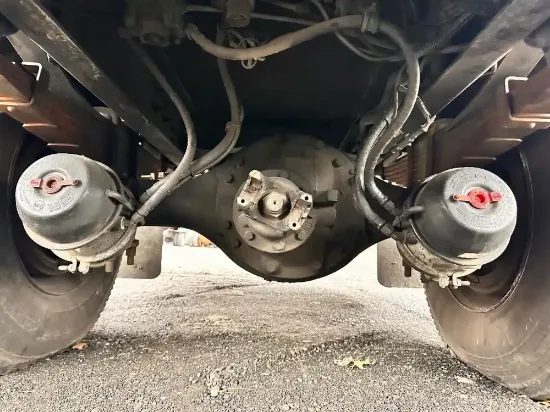 Picture of (Used) 2007 Freightliner M2 106, COMPLETE REAR DIFFERENTIAL