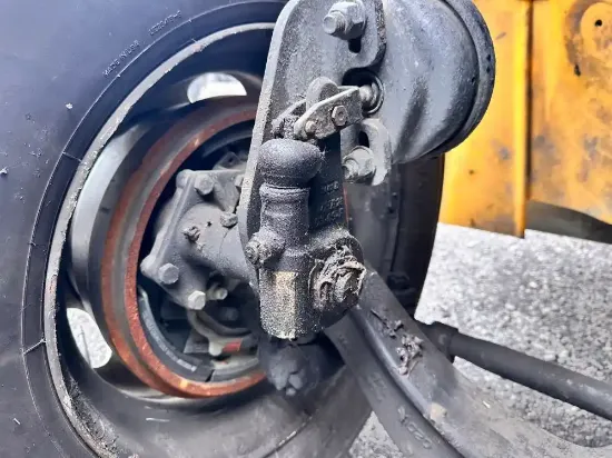 Picture of (Used) 2007 Freightliner M2 106, FRONT SPINDLE/KNUCKLE