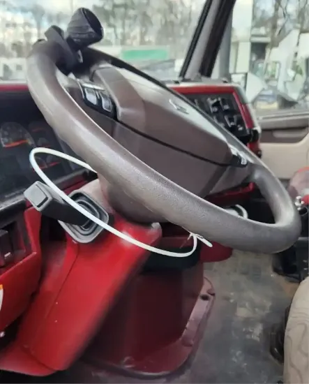 Picture of (Used) 2015 Volvo VNL, STEERING COLUMN