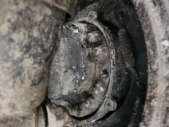 Picture of (Used) 2017 Western Star 4700, FRONT DIFFERENTIAL HUBS